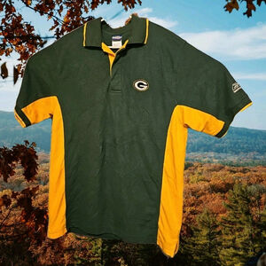 Green Bay Packers Polo Shirt Adult Size Medium NFL Team Apparel Reebok PlayDry